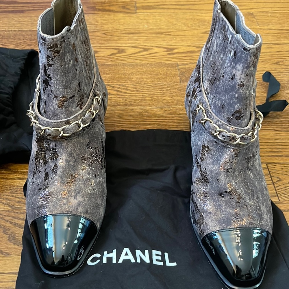 Chanel bootie